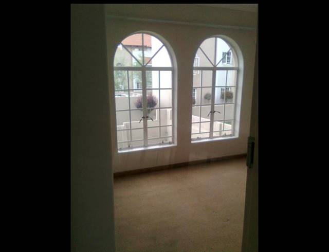 4 BEDROOM PROPERTY TO RENT IN NOORDWYK